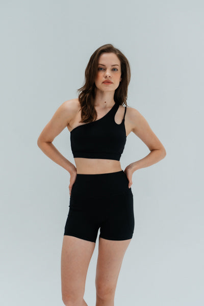 5b37683d0edb58c03c27701775a251de