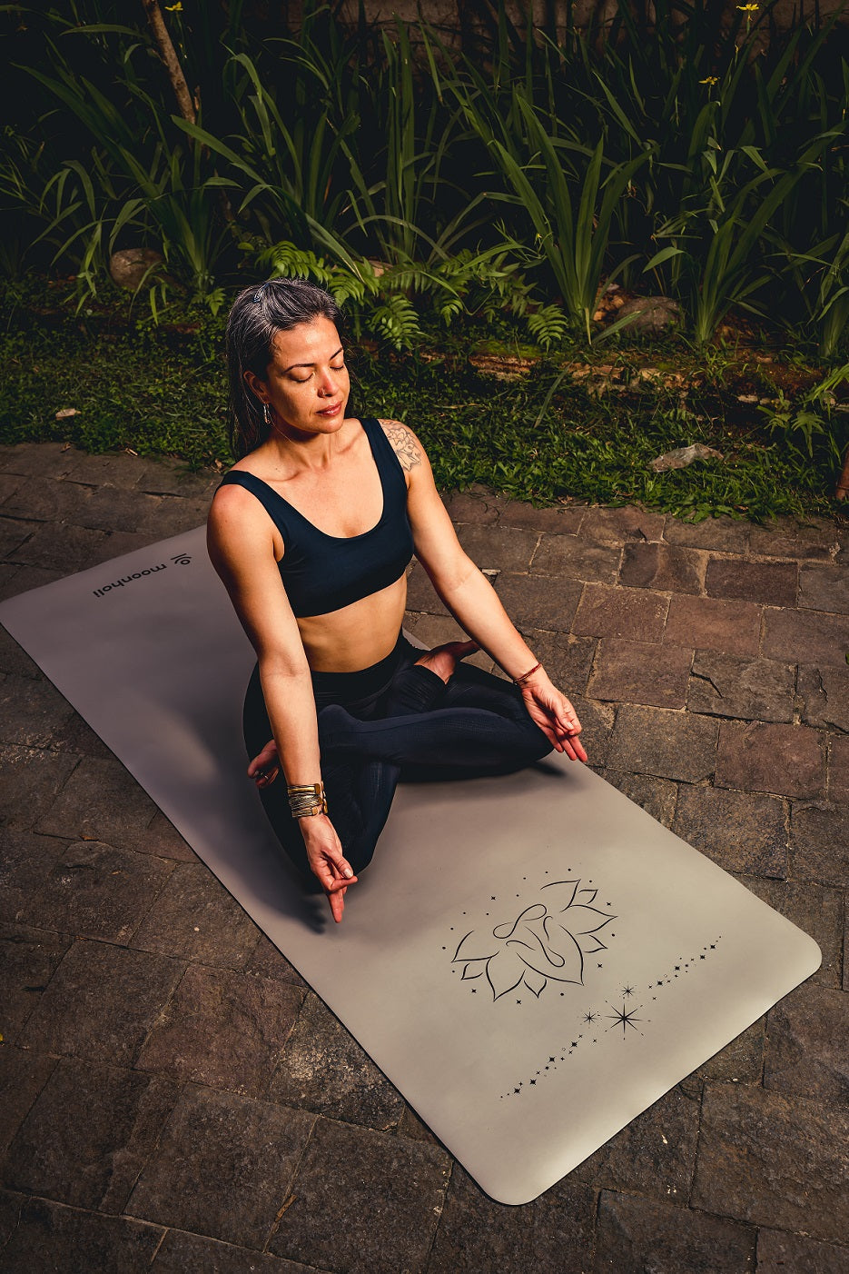 3b696d9cf572302ec6a04a0b88f9340a